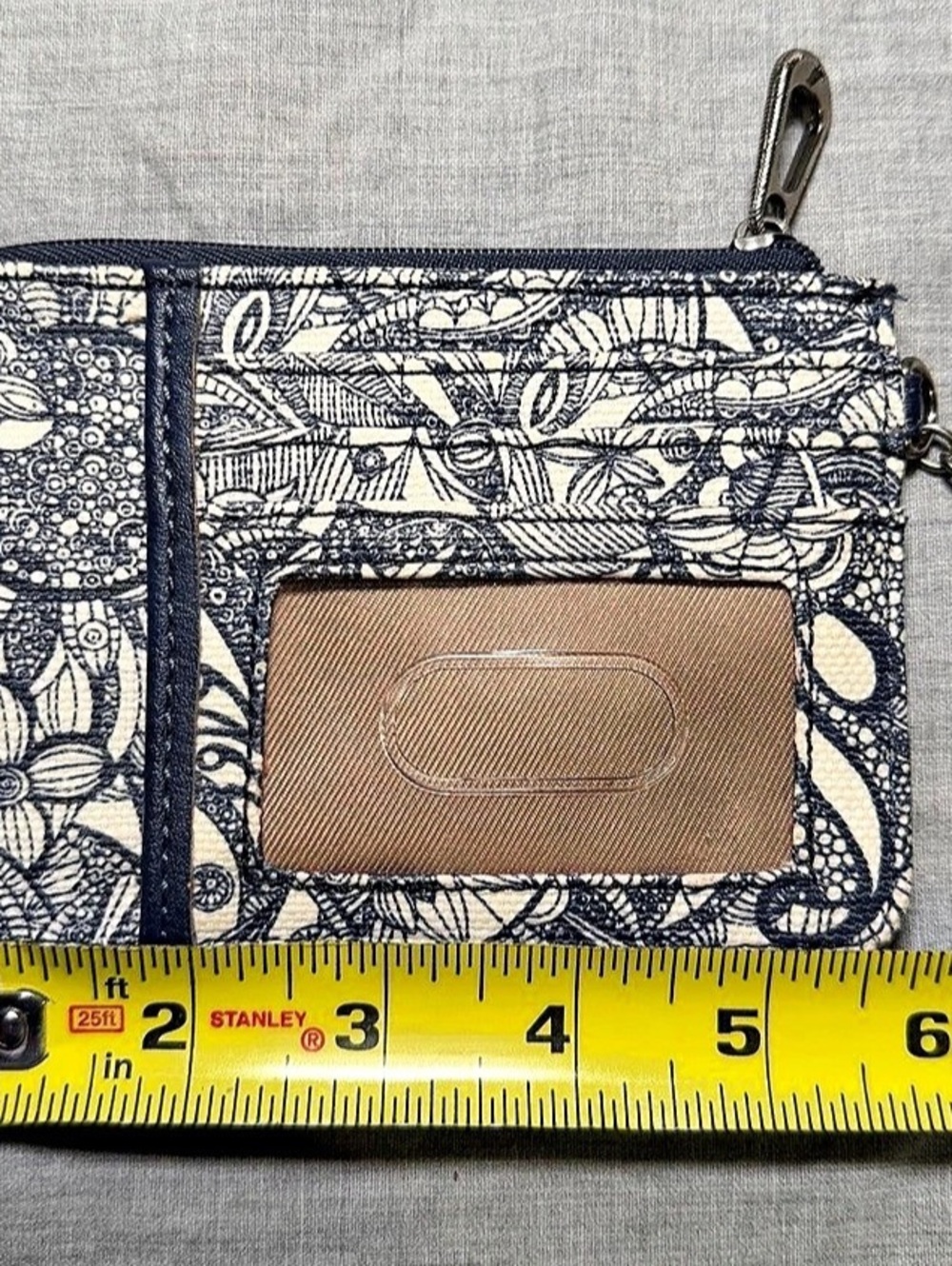 sakroots Artist Circle Zip ID Case Wallet Blue & White